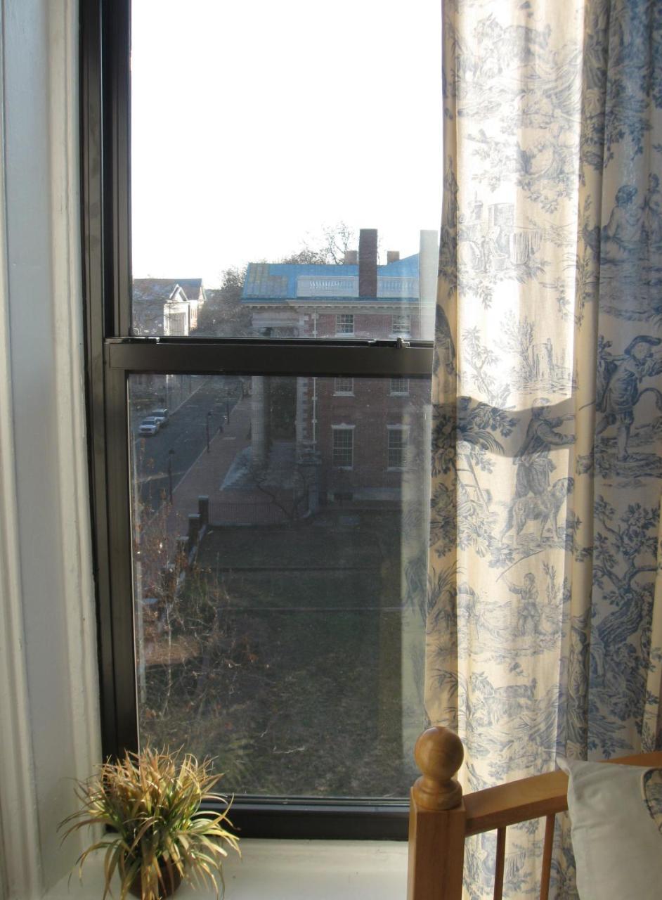 Society Hill Hotel 2*